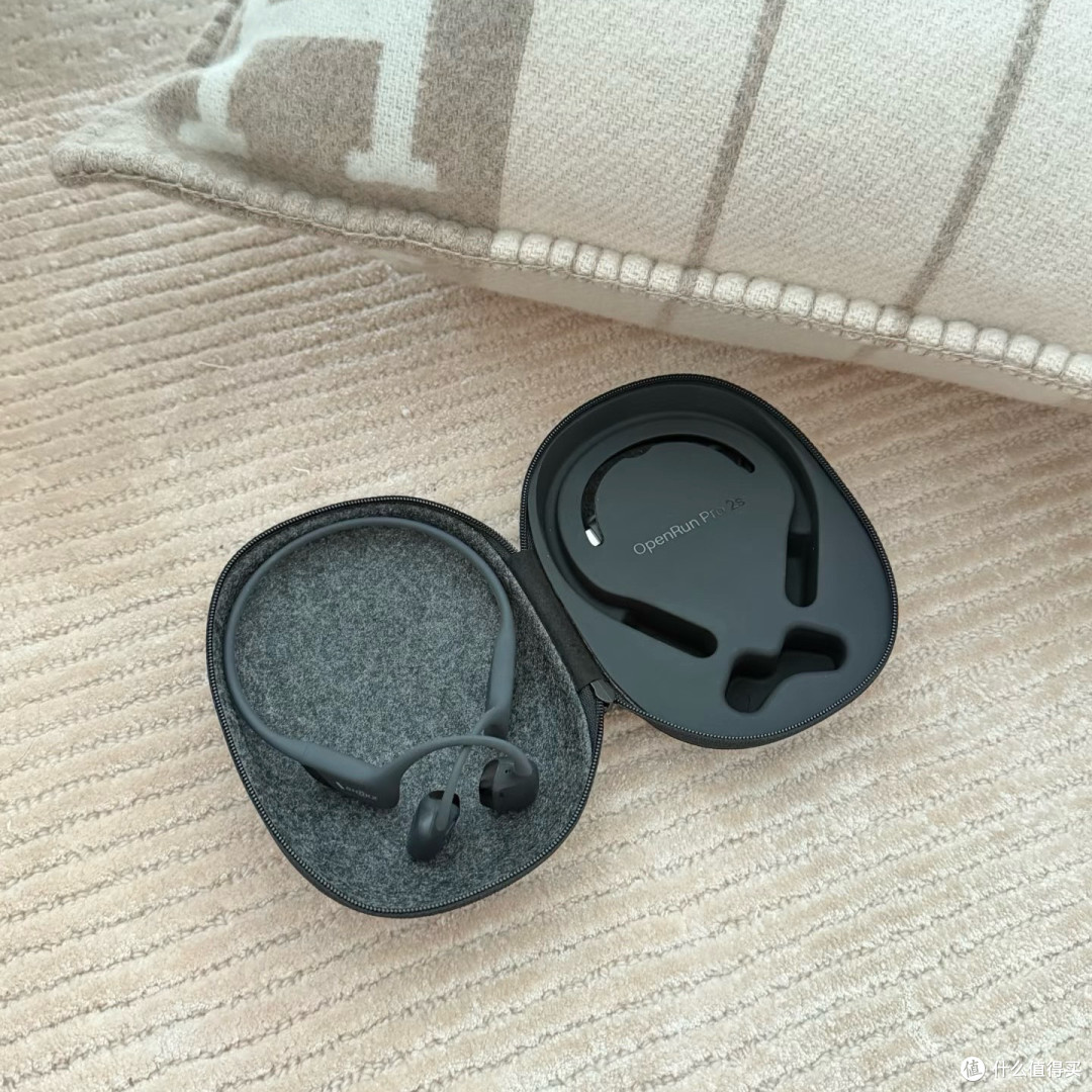 运动耳机佩戴舒适与音质权衡