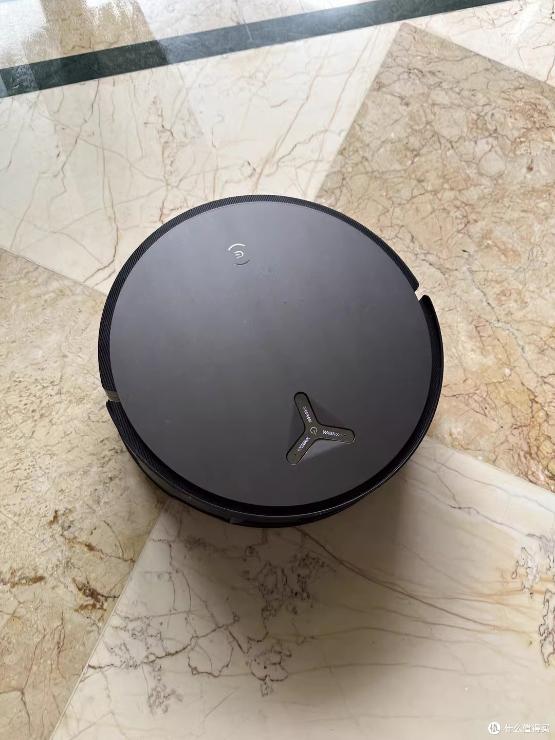 科沃斯X12S PRO：把地板交给它，我终于敢光脚了