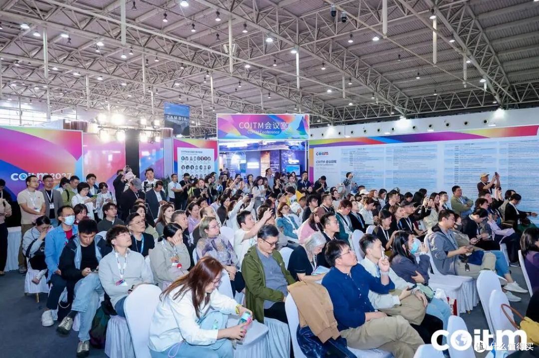 定制游的分水岭:当AI抹平信息差,旅行社还能卖什么?