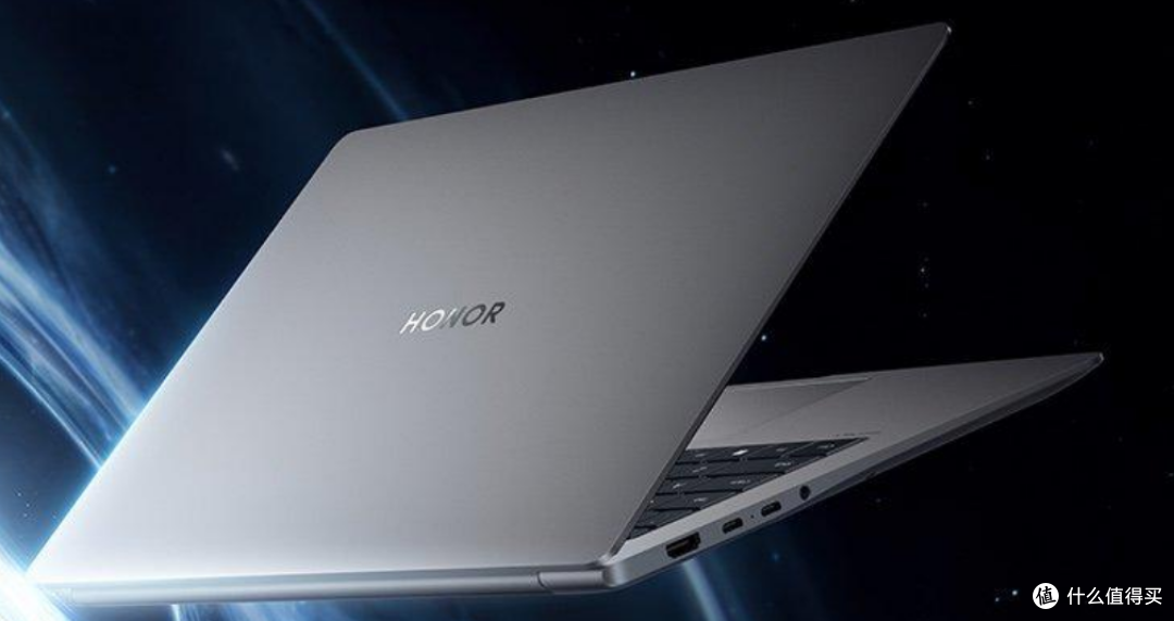 直降2900,价格几乎腰斩,荣耀MagicBookPro14极客版可以闭眼冲?