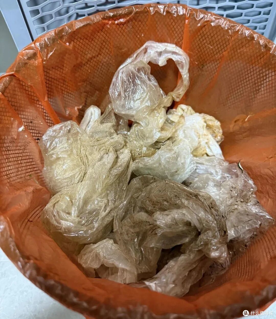 塑料袋,也有“邪修”用法?果然,没有一个袋子是白攒的!