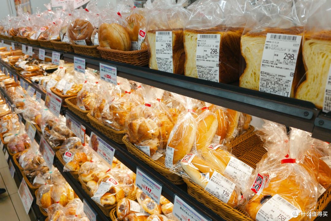 高端面包店批量倒闭,面包店大批退场是咋回事?
