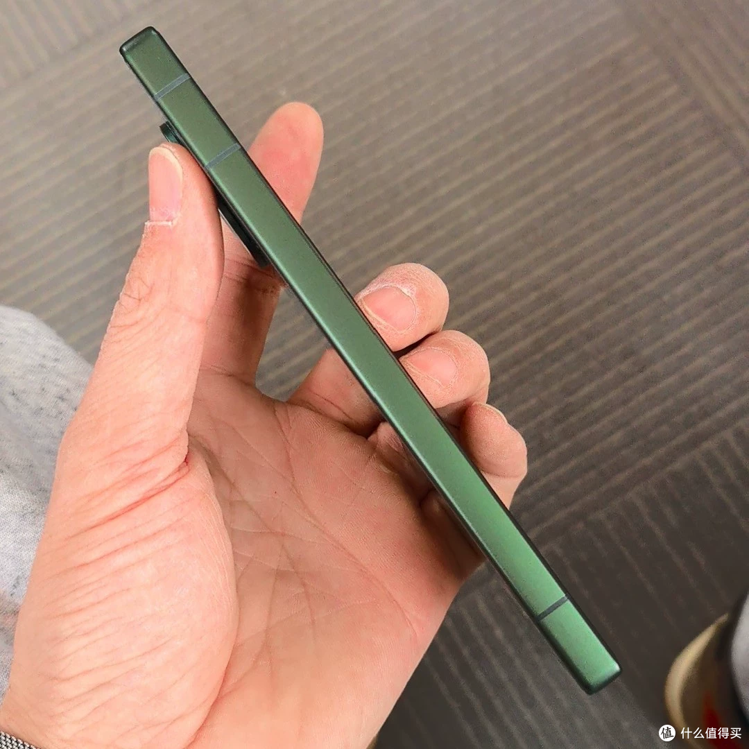 1799元夏普R9是S24Ultra迷你?京东同款4499元