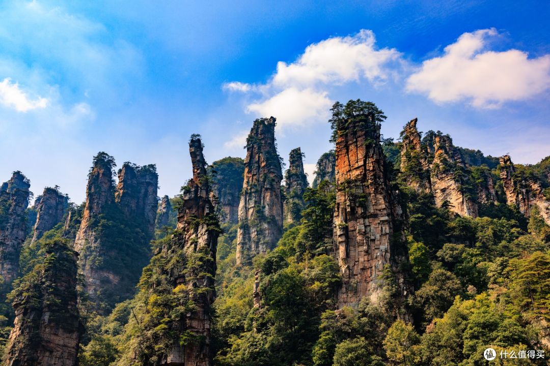 张家界武陵源—天门山:一块5A牌子,两座互不相干的山