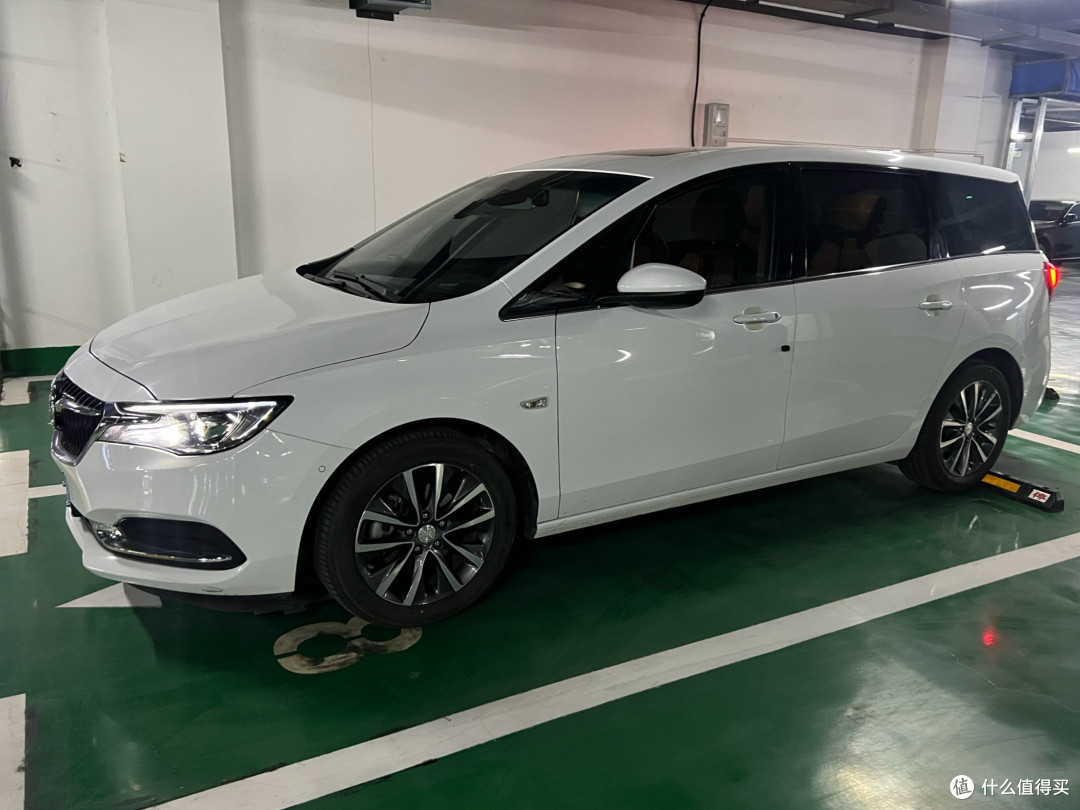 3万买的二手别克GL6接送孩子,一年养车不到7千:值不值?