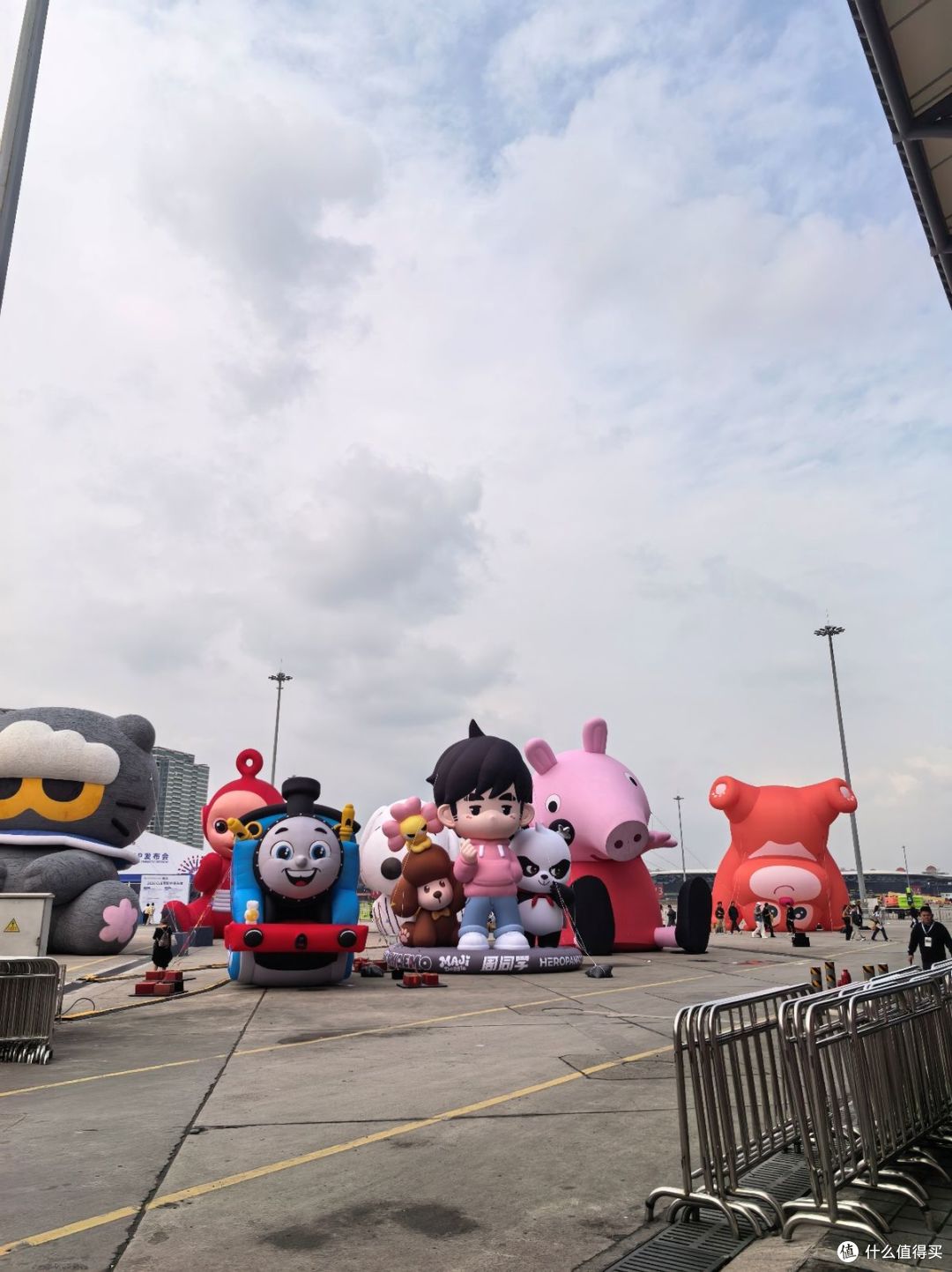 速穿CTE中国玩具展及潮玩展,看看玩具加上 AI有什么不一样的体验