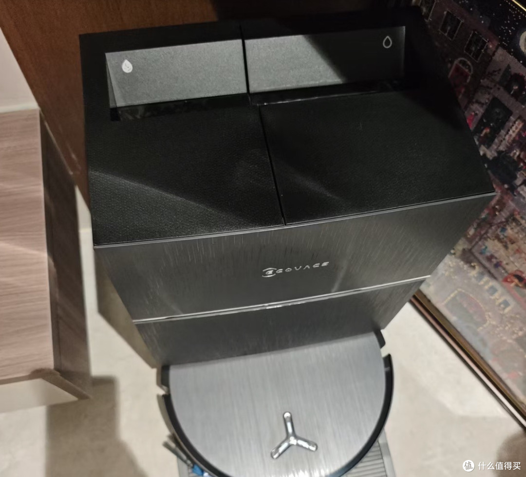 油污克星实至名归！科沃斯X12S PRO滚筒活水扫拖机器人，买不踩坑