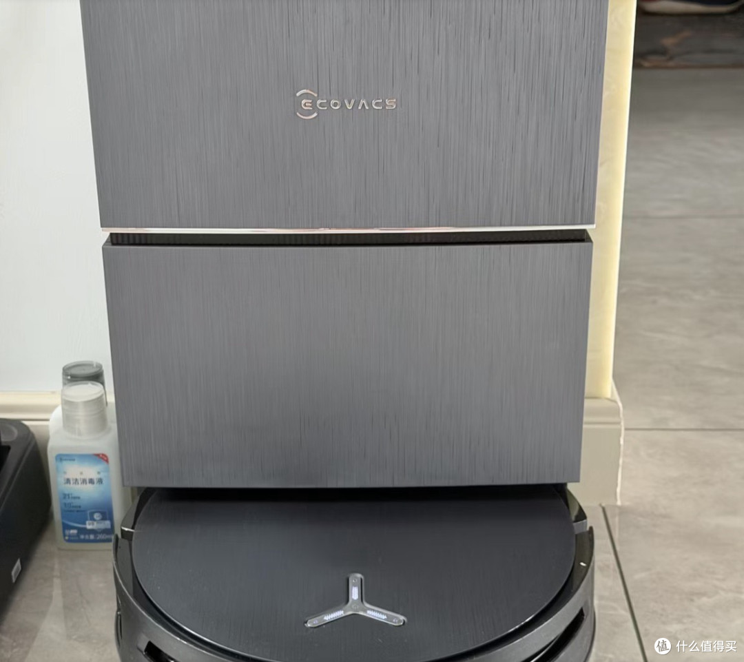 油污克星实至名归！科沃斯X12S PRO滚筒活水扫拖机器人，买不踩坑