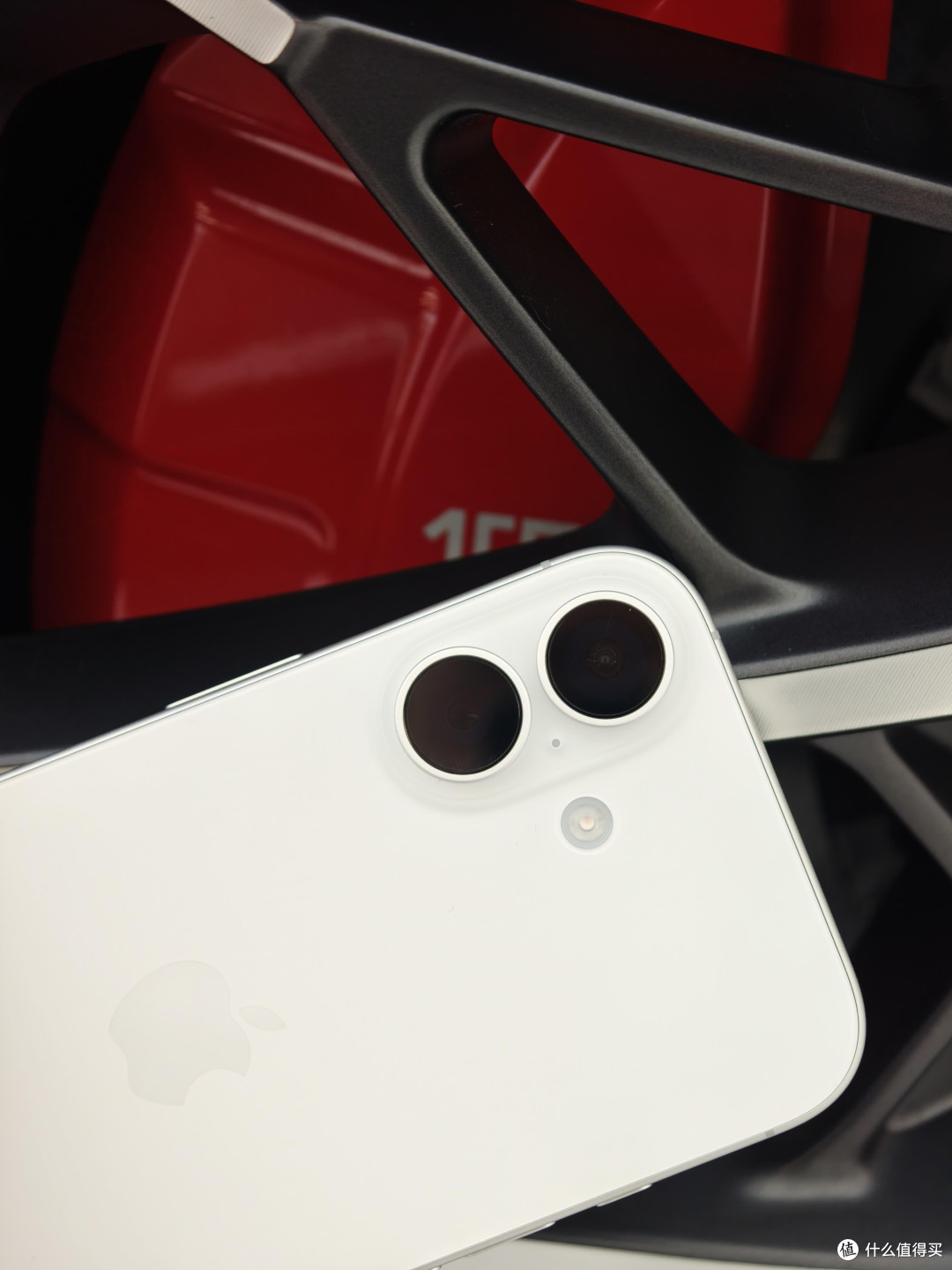 iPhone17标准版高刷与存储升级实测