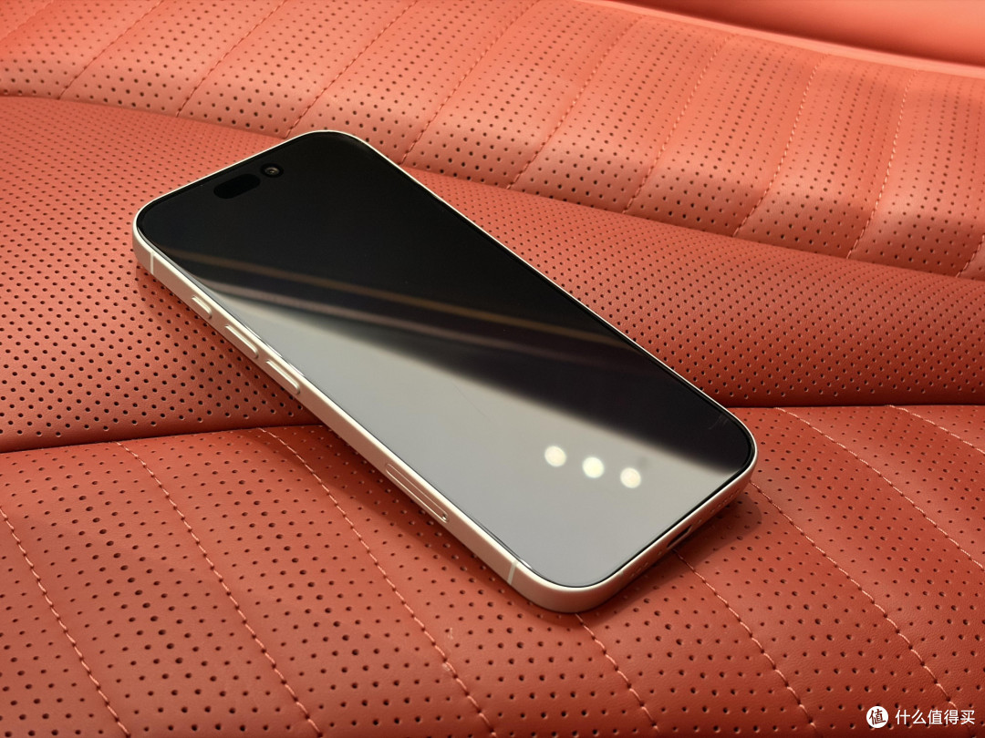 iPhone17标准版高刷与存储升级实测