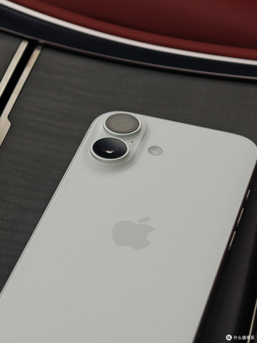 iPhone17标准版高刷与存储升级实测