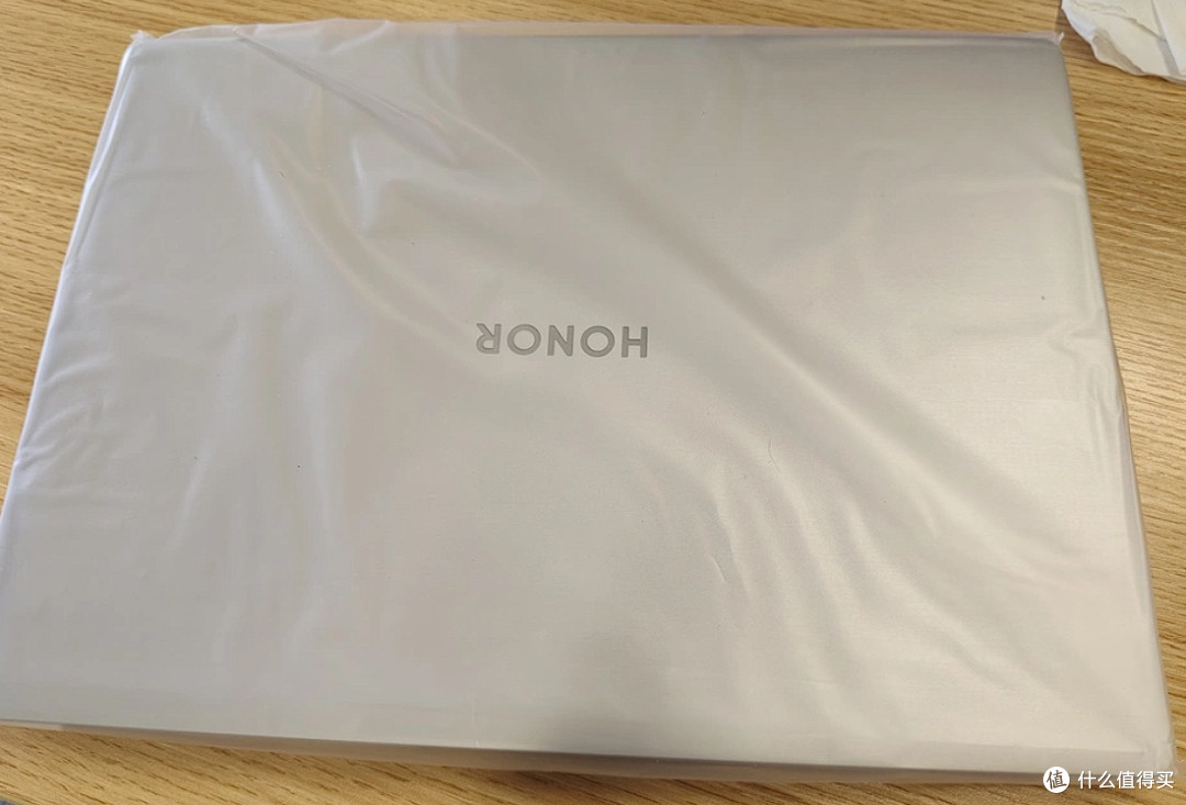 荣耀MagicBook Pro 14真实体验：续航强但重负载有短板