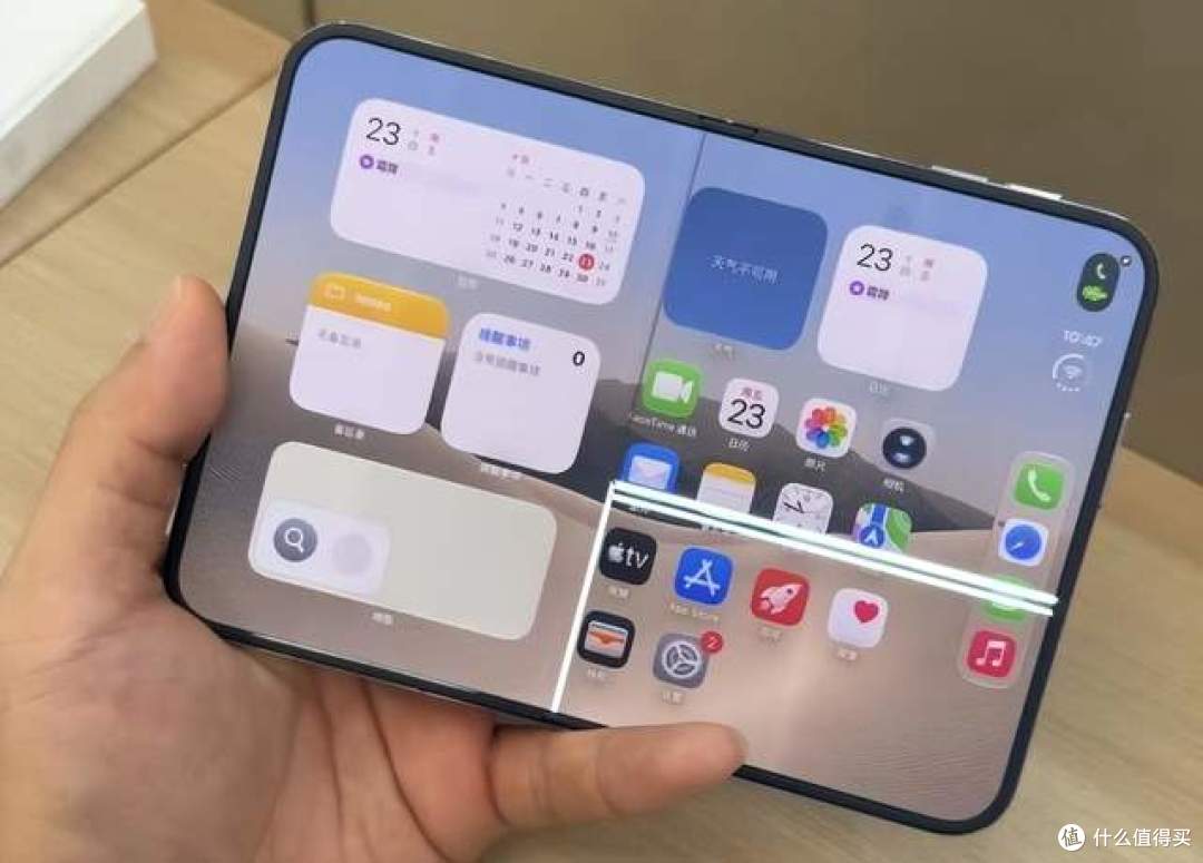 苹果残次品实锤？全球多台iPhone Duo新机到手开裂，无磕碰也损坏