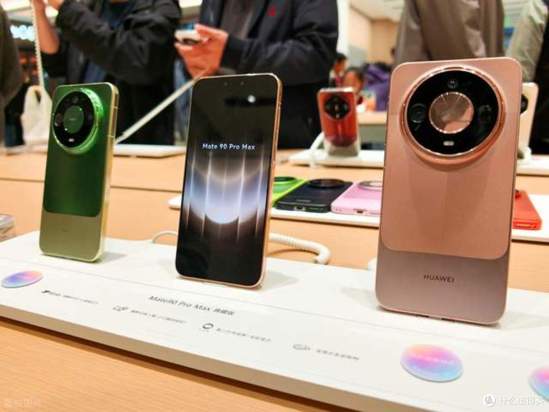 18 天激活 52.8 万台!华为Mate90连续多周销量强势登顶旗舰第一