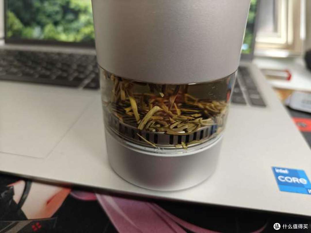 好茶，终于不用泡到发苦了：米家纯钛保温杯茶水分离版