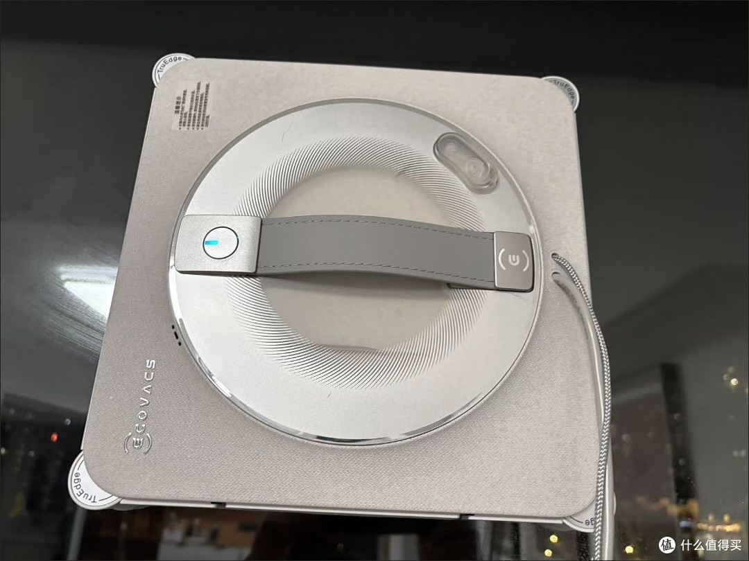 科沃斯窗宝W2S PLUS使用体验:解放双手的高层擦窗神器