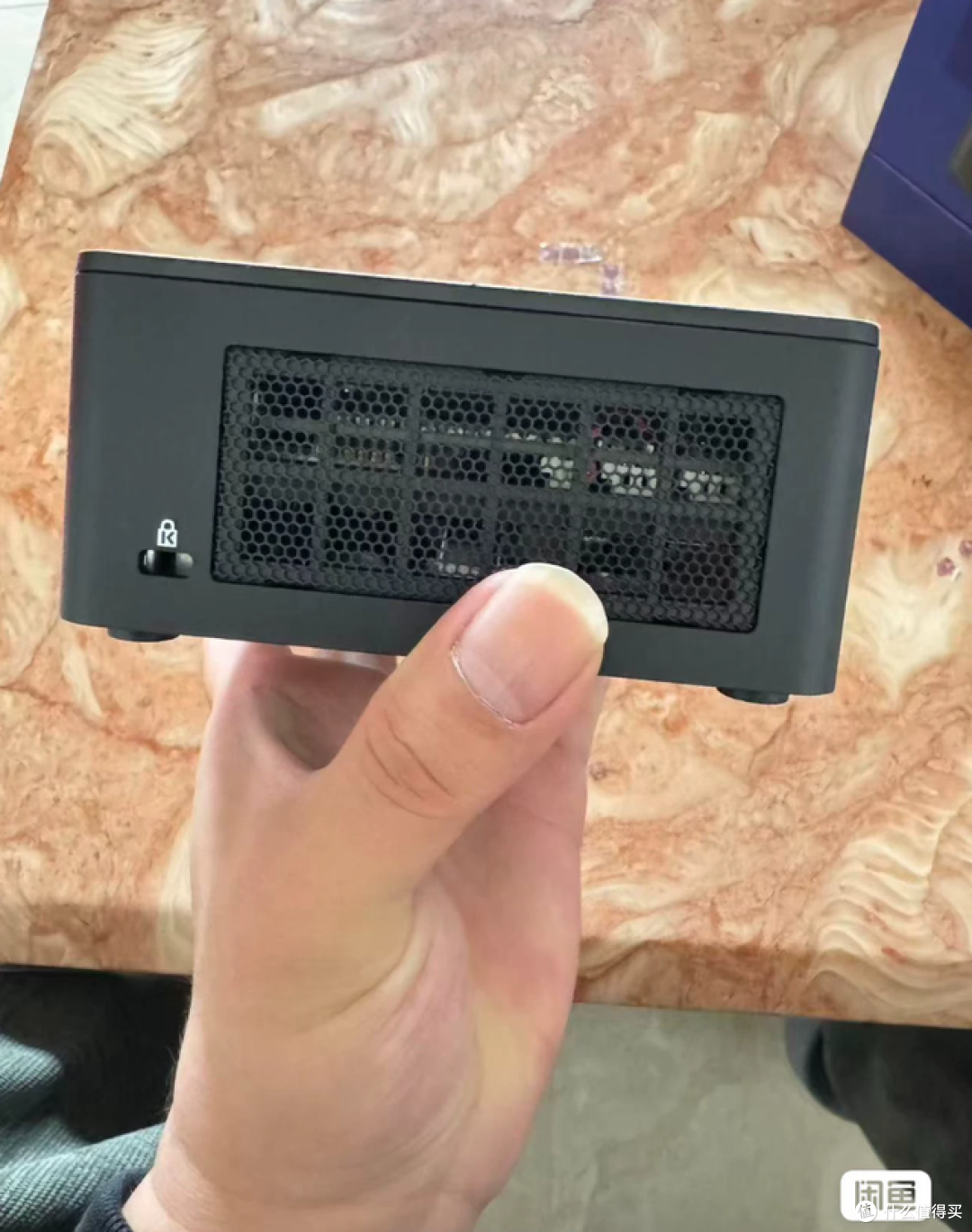 小黄鱼惊现仅拆封激活NUC顶配小主机!32GB+1TB要3300元,值吗?