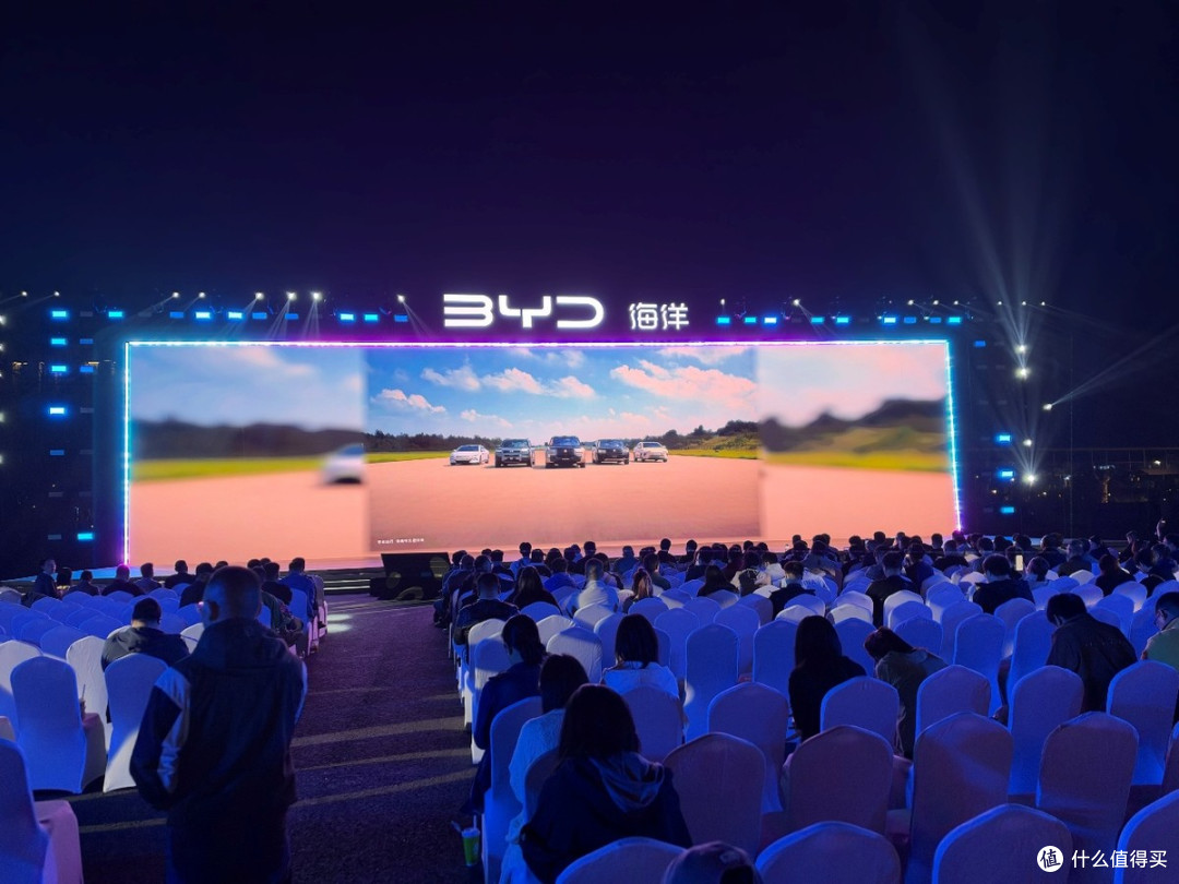 “国民神车”换代:比亚迪第二代海鸥上市,超级置换价6.29万元起