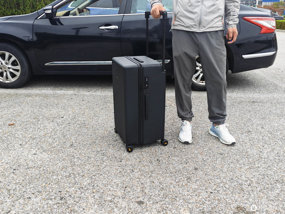 20英寸不够用,26英寸一家三口刚刚好:地平线8号大旅行家评测