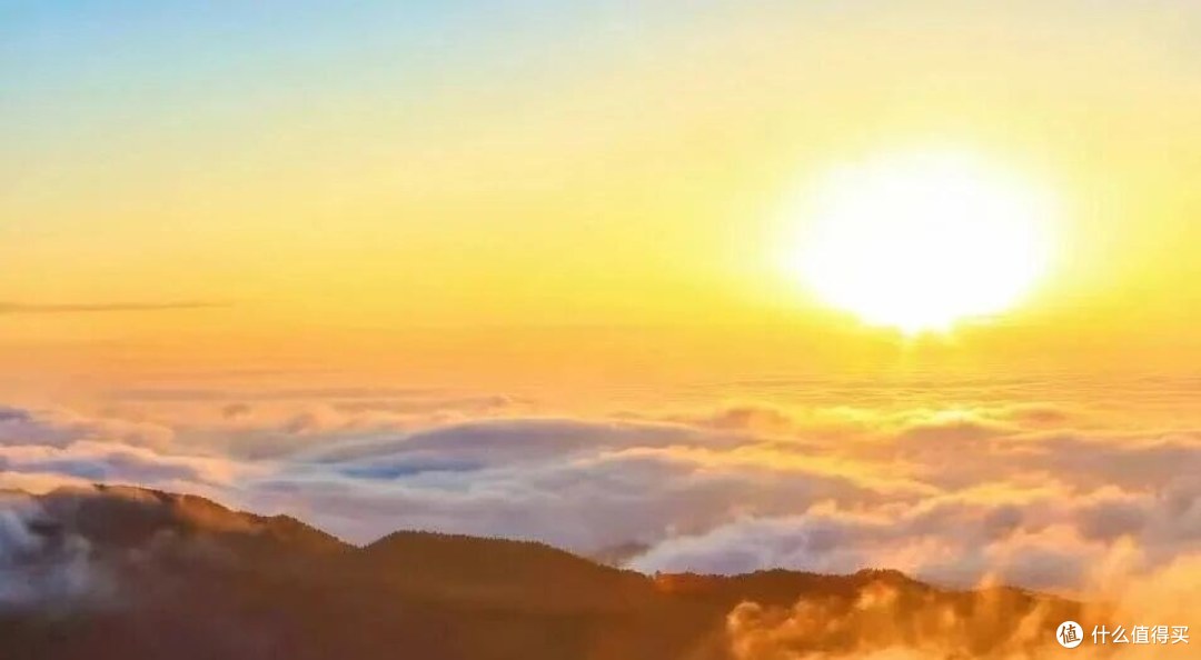 寿比南山的南山找到了：1300米祝融峰，五岳独秀