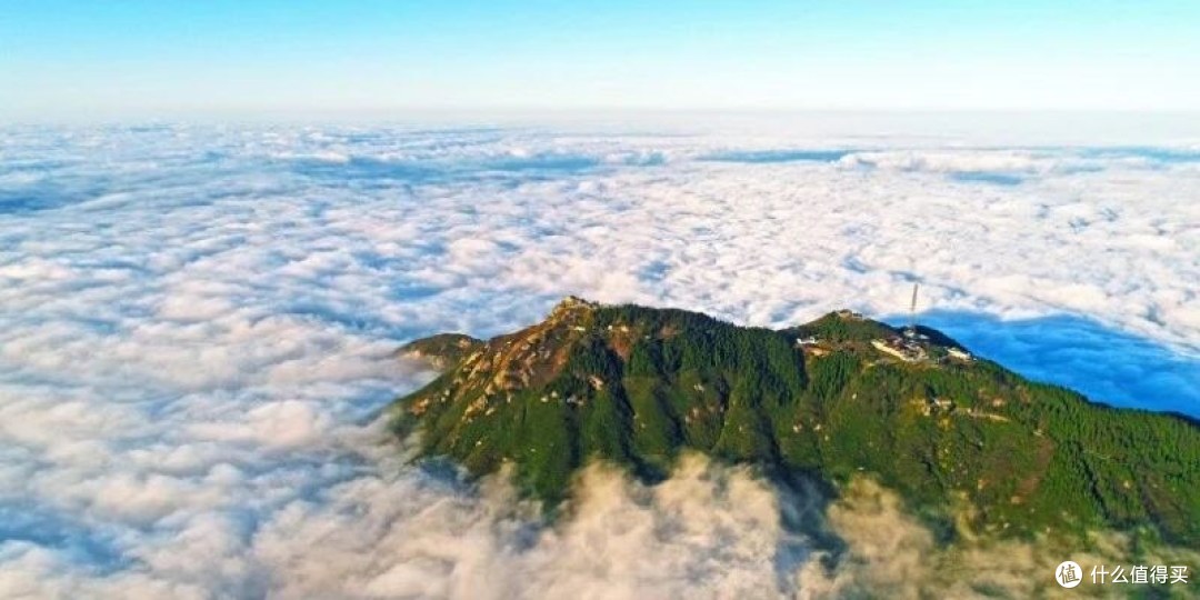 寿比南山的南山找到了：1300米祝融峰，五岳独秀