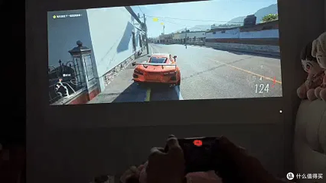 本来只想买个便携投影追剧，结果成了Switch的专用大屏