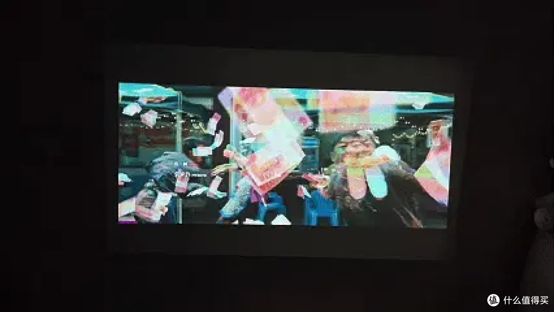 本来只想买个便携投影追剧，结果成了Switch的专用大屏