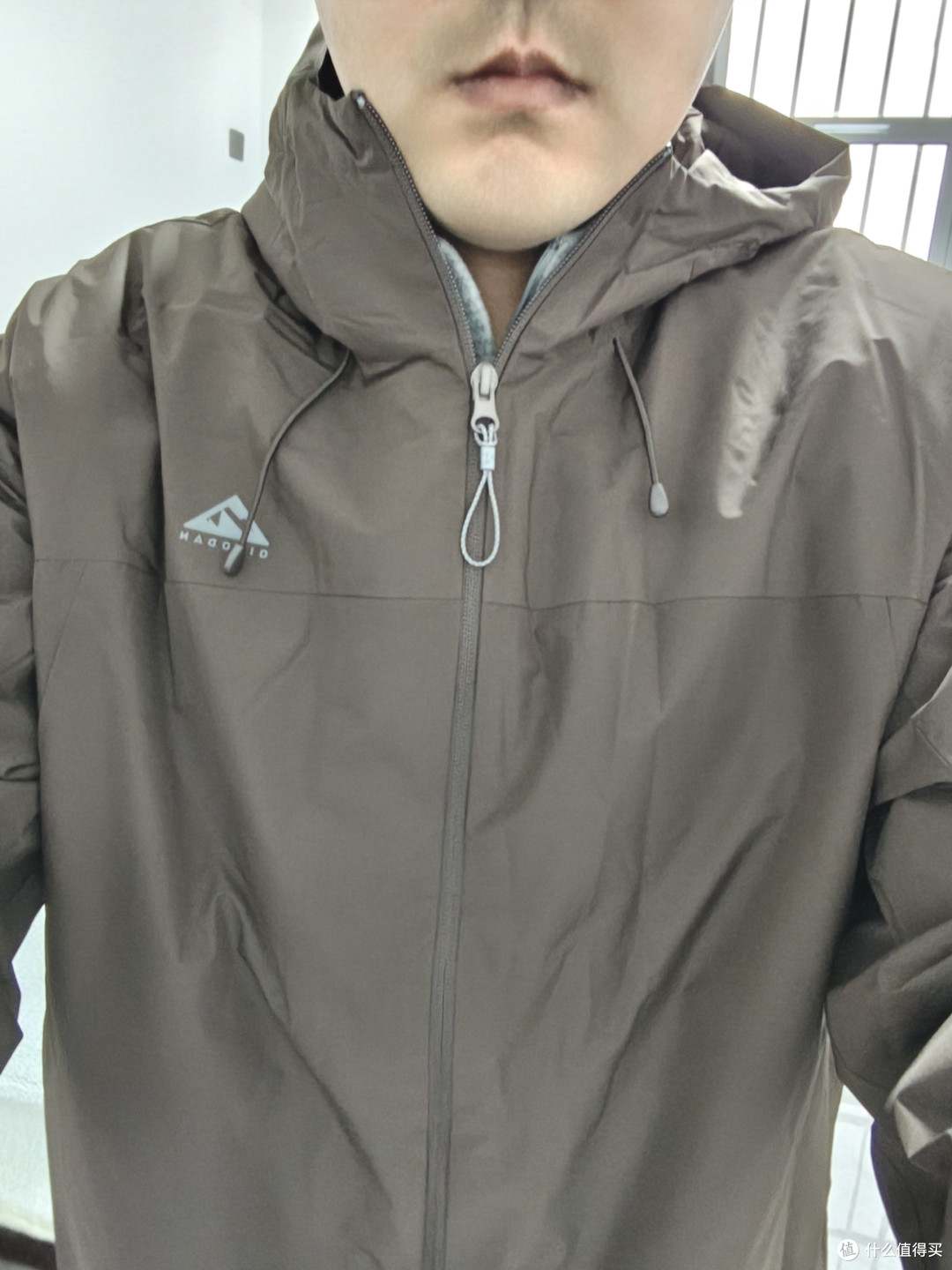 初冬过渡单品乔丹羽绒服优缺点