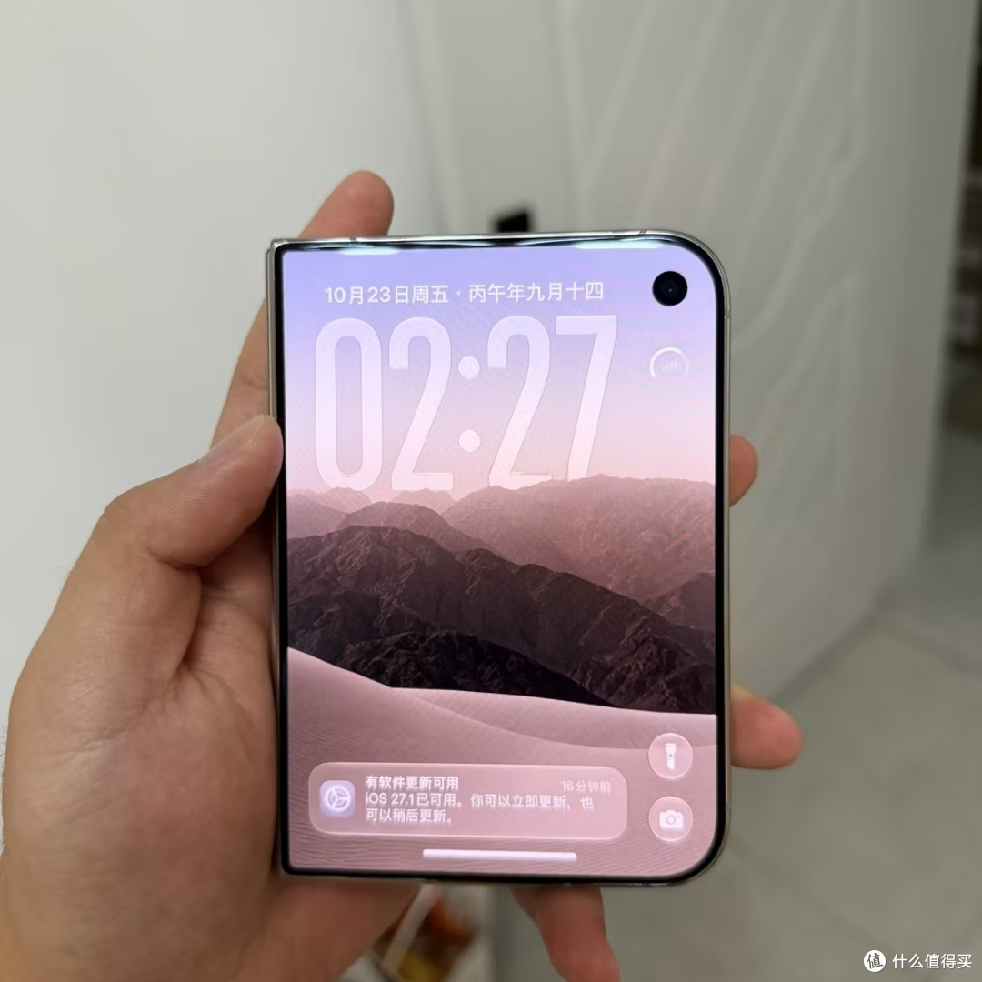 【避坑实录】15999元的iPhone Duo,屏幕裂得比我的心态还快