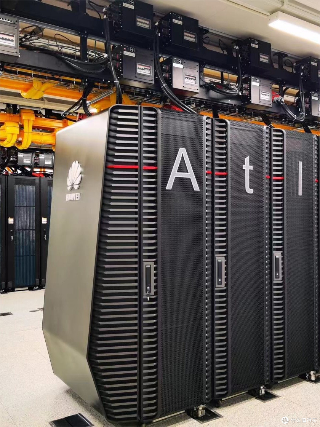 少赚136亿,华为转头又借150亿