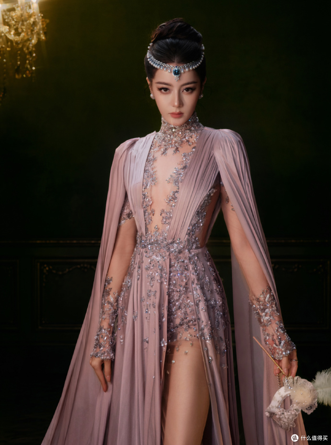 VOGUE绝色红毯 × 虎扑女神大赛:一个十月,两张审美成绩单