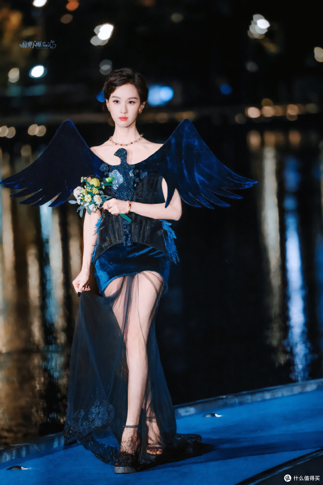 VOGUE绝色红毯 × 虎扑女神大赛:一个十月,两张审美成绩单