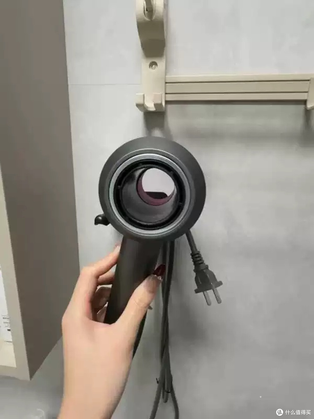 徕芬高速吹风机的性能分析