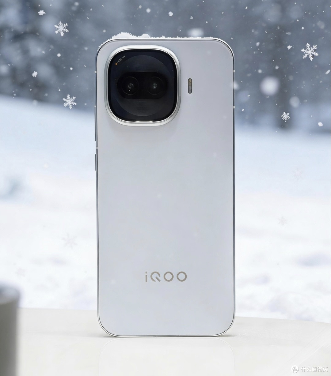  双11千元机实测｜iQOO这台直屏机，优缺点坦白分享