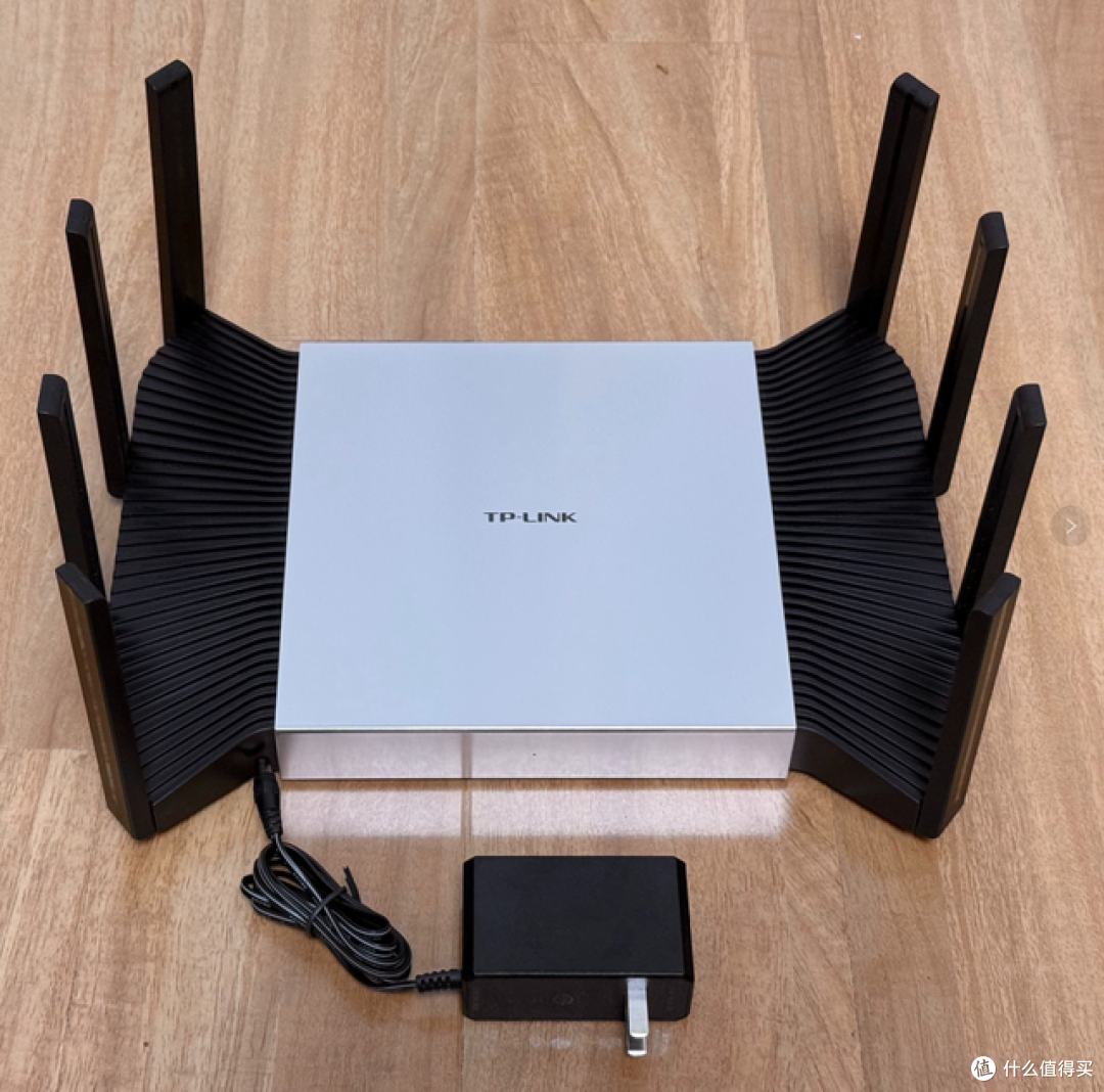 小黄鱼惊现四折TP-LINK旗舰大户型路由!8颗FEM2.4G强到离谱