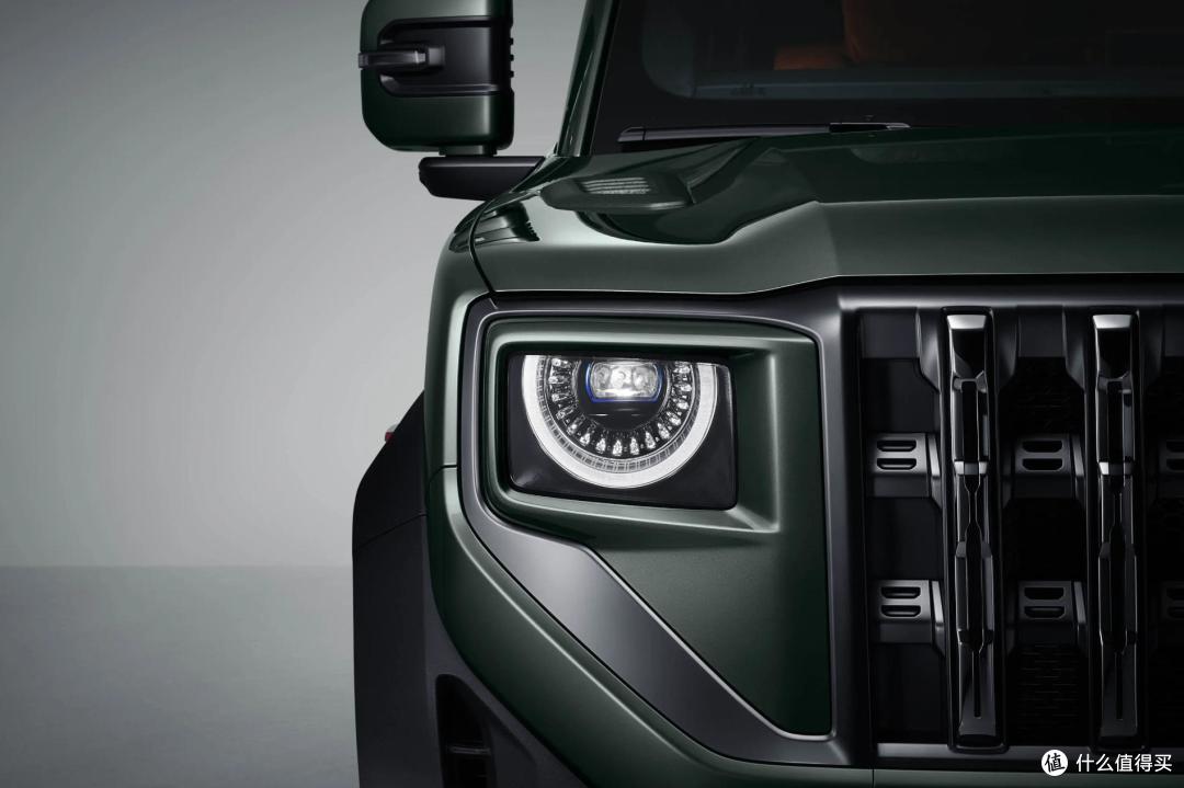 红旗G919售34.98万起 四电机增程豪华越野SUV