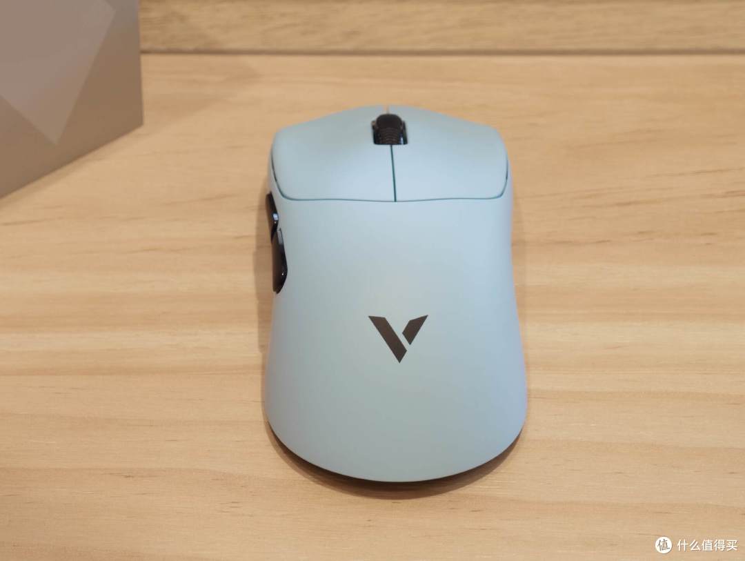 大手小手怎么选?雷柏VT7 V2和雷柏VT7s PROV2双游戏鼠标实测对比