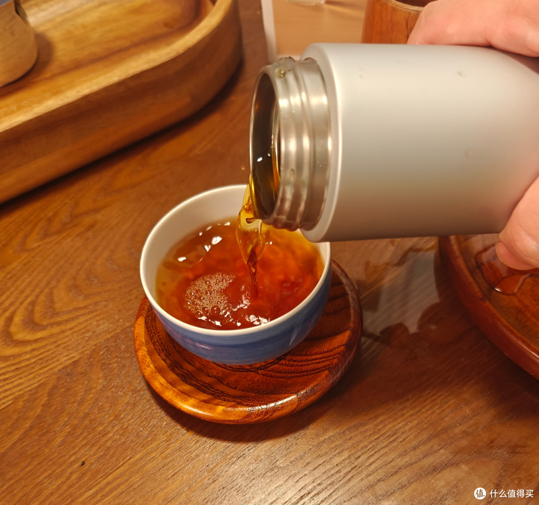 找了好久的泡茶杯！米家这只钛保温杯 茶水分离版终于戳中我了