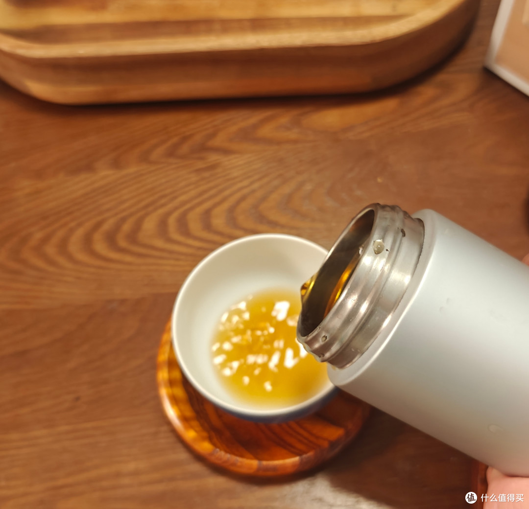 找了好久的泡茶杯！米家这只钛保温杯 茶水分离版终于戳中我了