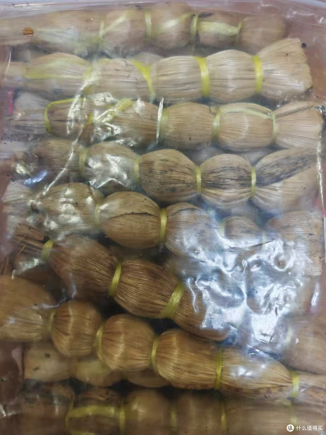 🌿很少人见过！竹壳包起来的客家仙茶