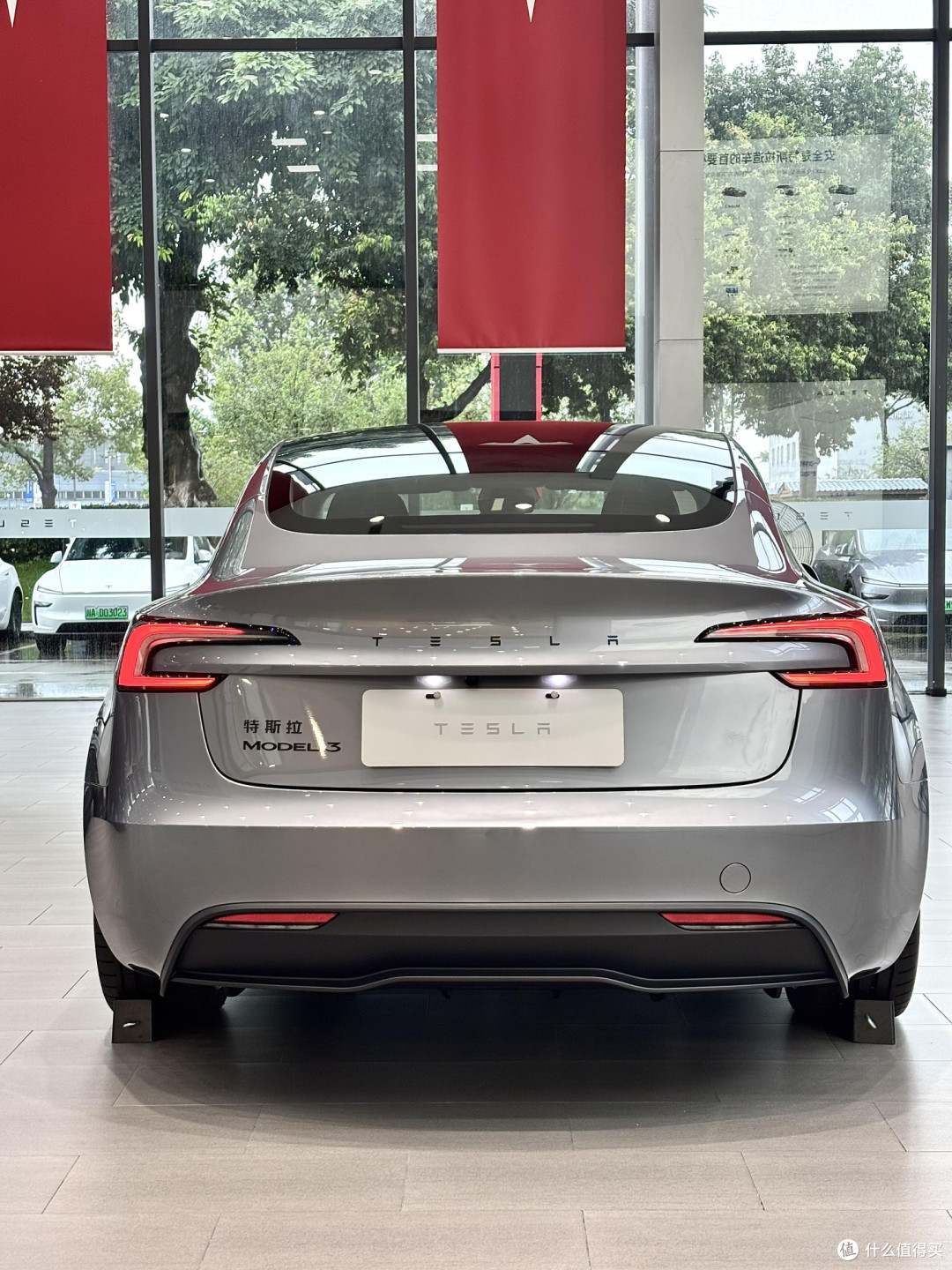 Model 3驾乘体验与选购建议