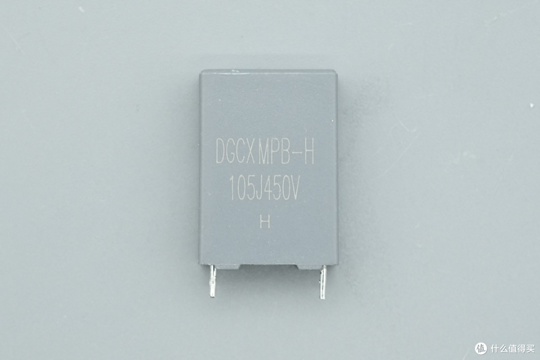 拆解报告:联想150W多口USB-C氮化镓电源适配器