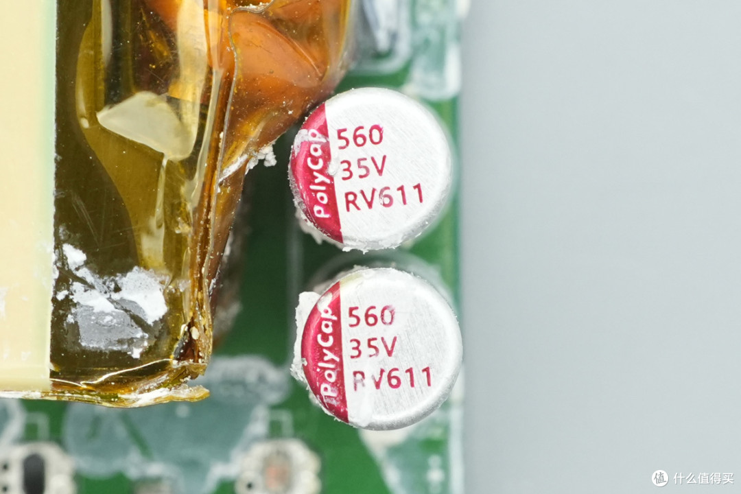 拆解报告:联想150W多口USB-C氮化镓电源适配器