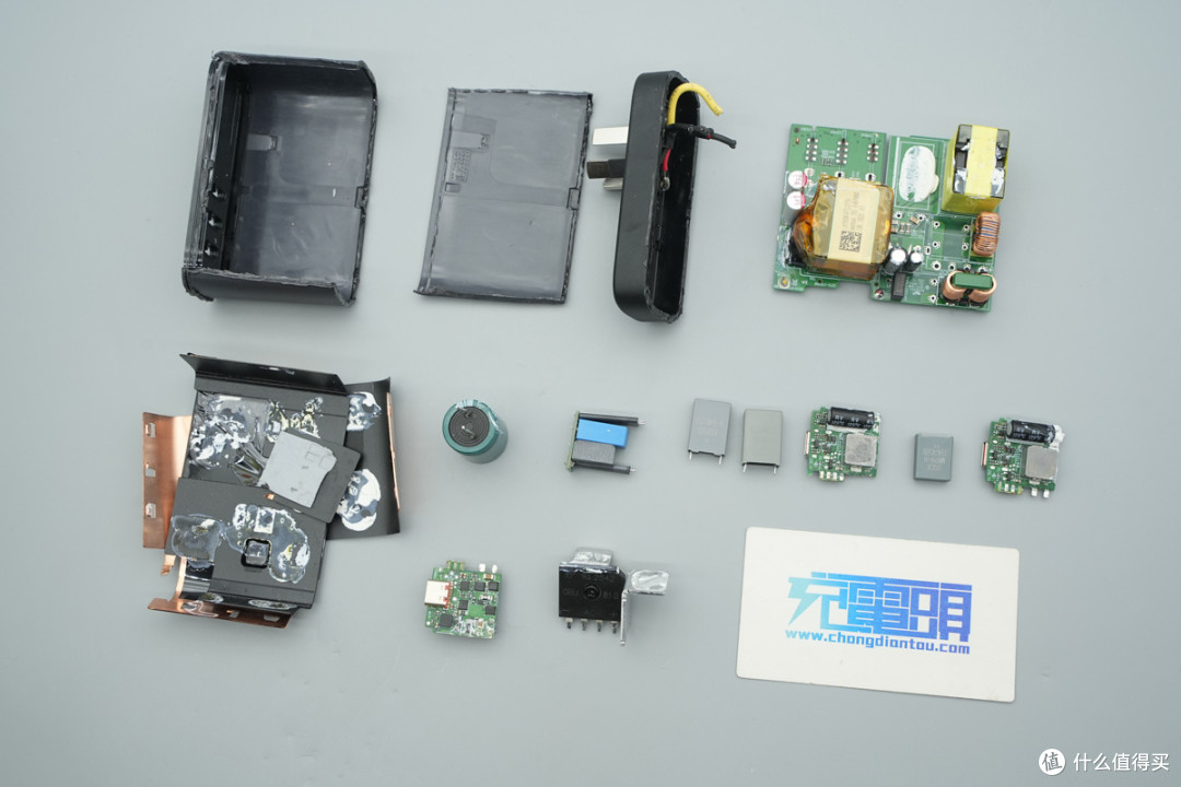 拆解报告:联想150W多口USB-C氮化镓电源适配器
