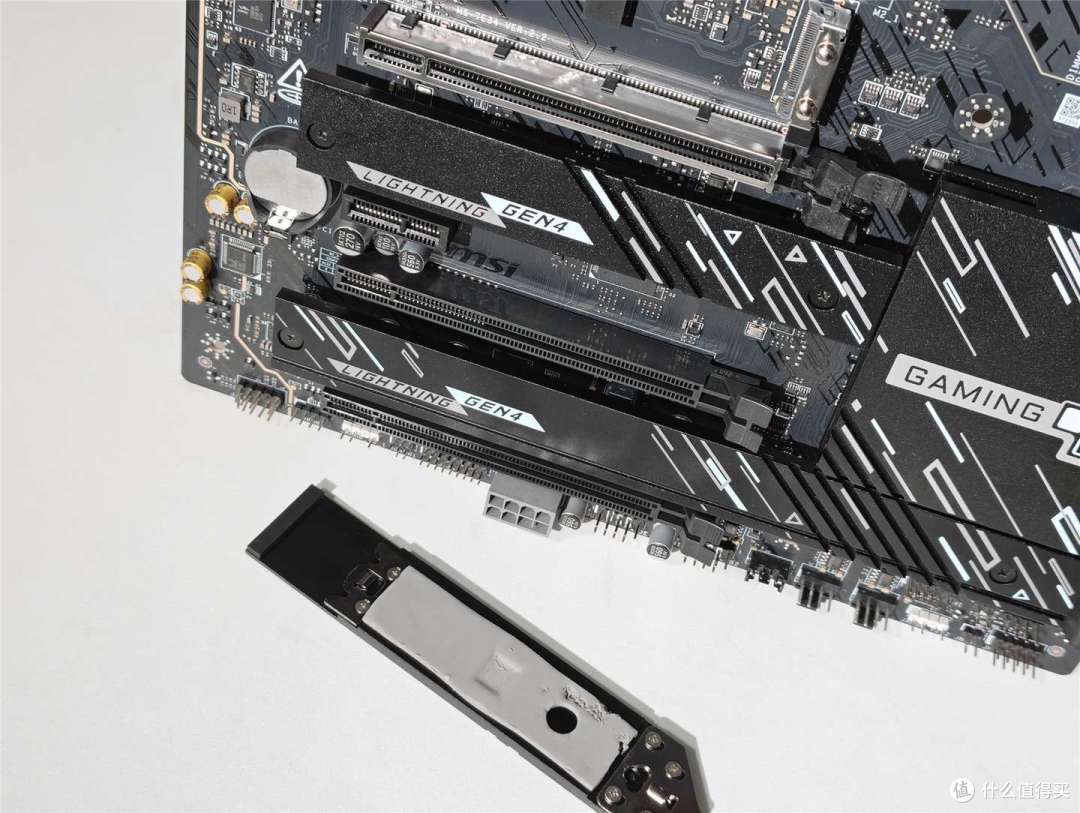 微星 Z890 GAMING PLUS WIFI6E 主板开箱分享,同价位少有对手!
