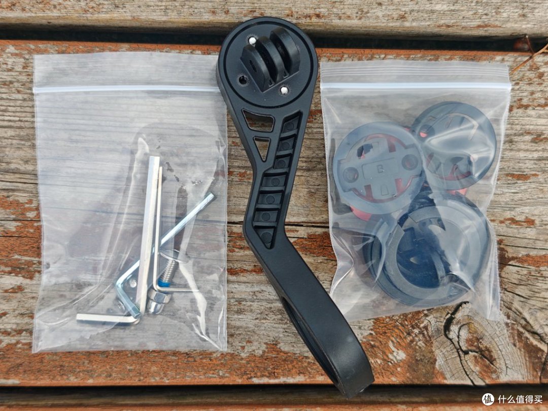 1200流明・截止线防眩，迈极炫HR1200夜骑灯体验