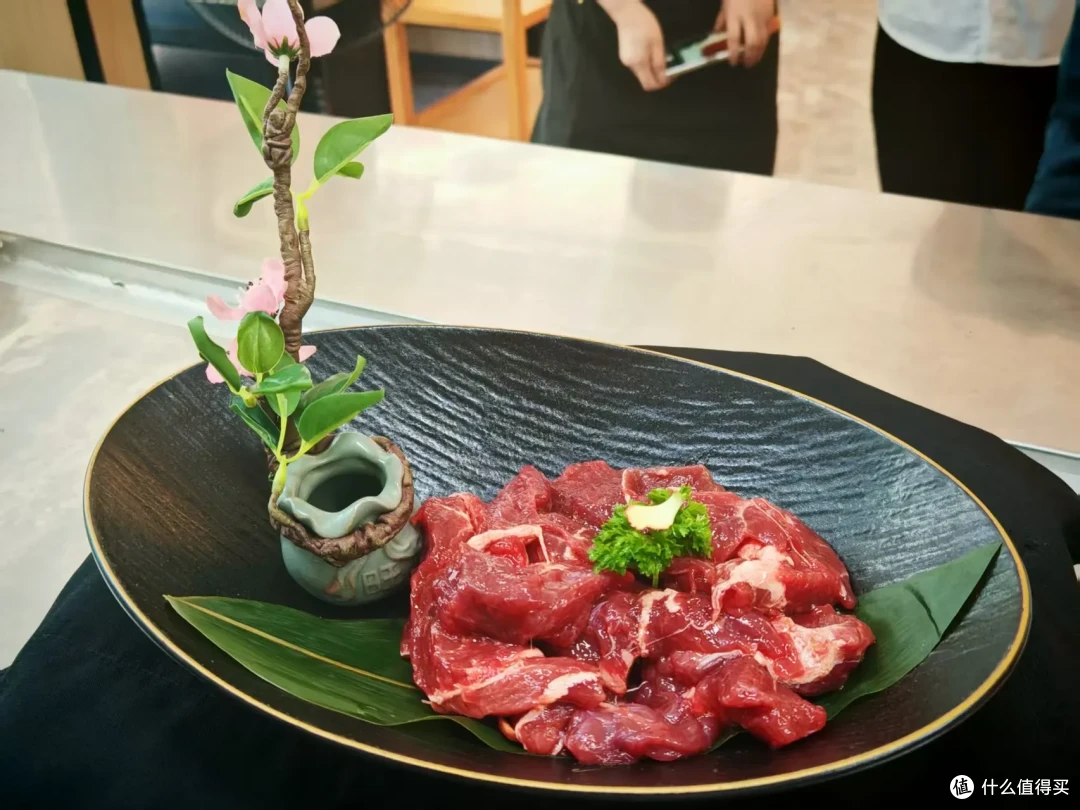 部门团建去吃了牛宝贝，十几个人的聚餐没踩雷