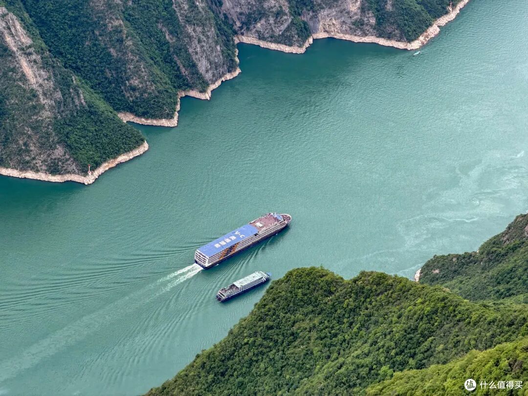 坐拥长江三峡风景美得不讲基本法，文坛大佬都爱在这座城写小作文