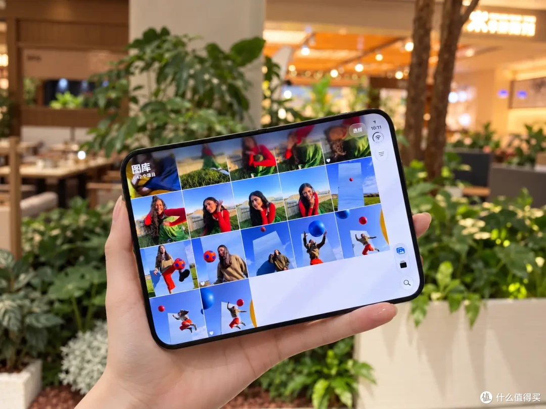 6年膜一件 iPhone Duo到手体验 它是今年的折叠机机皇吗?