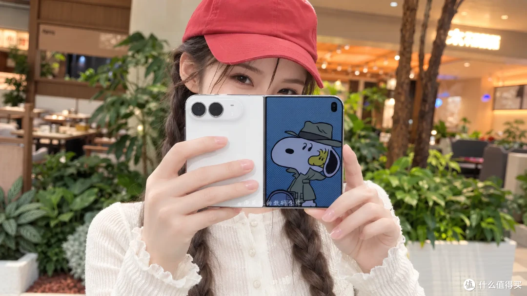 6年膜一件 iPhone Duo到手体验 它是今年的折叠机机皇吗?